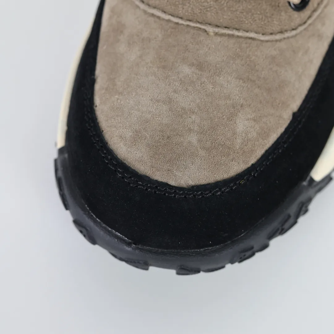 Copywriting price 💰500 Core recommendation Good price Timberland/Timberland outdoor low-top casual shoes series Guangdong factory quality Original box original packaging 25ss new fashion trend The fabric is made of Italian top-grade frosted fine-grained cowhide with anti-odor and anti-corrosion genuine leather latex insoles to give you a perfect wearing experience High quality and durable, a must-have for sportsmen Specially designed to treat those who are not handsome High-quality and first-class foot feel Size: 39 40 41 42 43 44